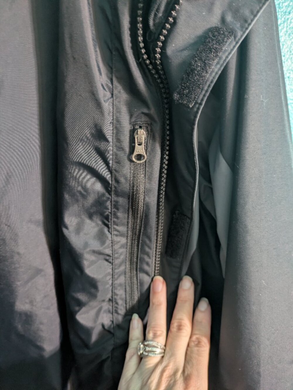 Columbia Lightweight Softshell Jacket • Black • Mens XL • Sleek & Sporty - Picture 9 of 12